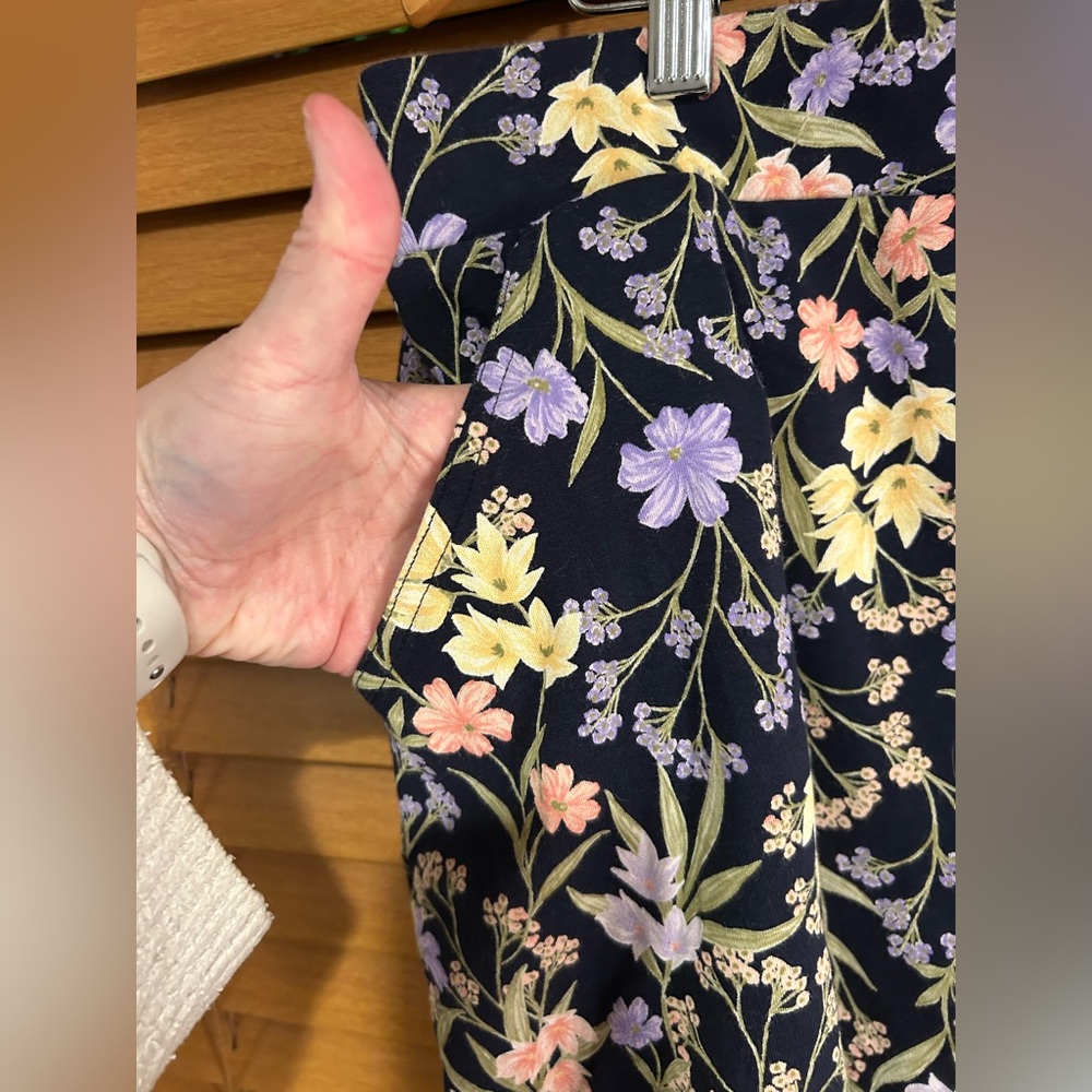 Croft & Barrow Colorful Floral Mini Skort - Picture 2 of 7
